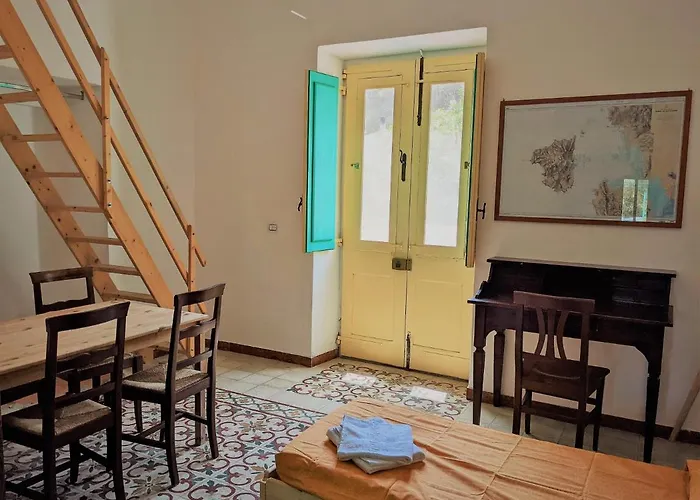 Cala Vinagra House
